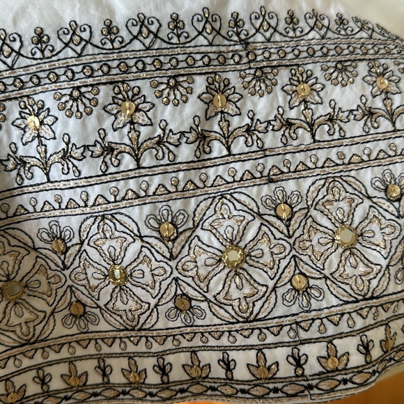 Pakistani/Indian CHINYERE embroidered shalwar - Picture 5 of 5